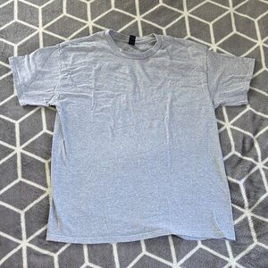 Gildan - Grey Tee - Large
